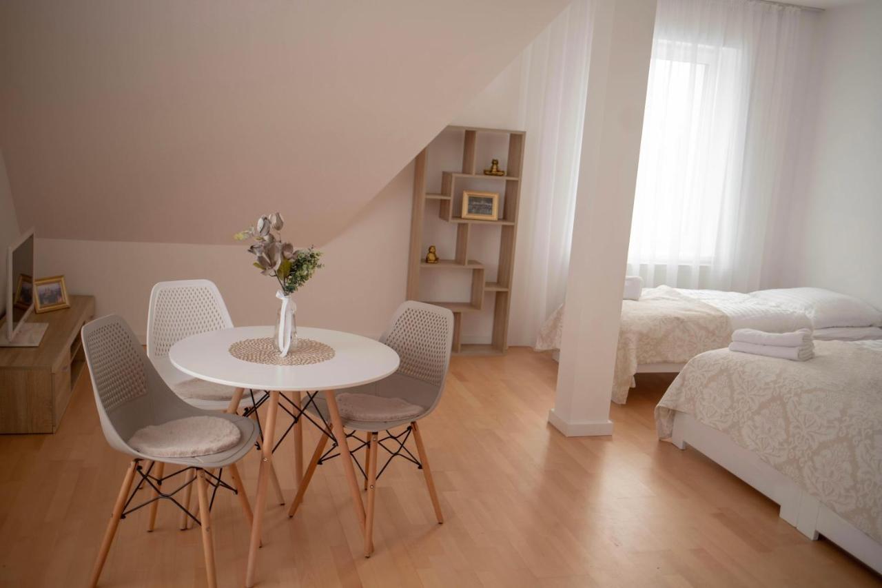 Appartement Rezidence Kbely - Free Parking à Prague Extérieur photo
