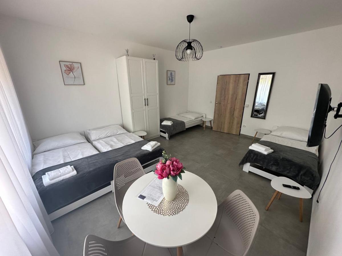 Appartement Rezidence Kbely - Free Parking à Prague Extérieur photo